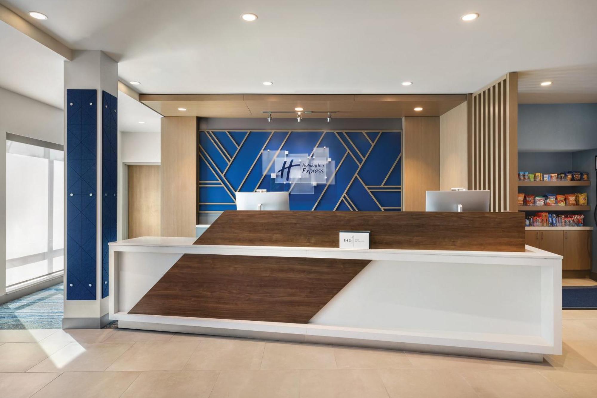 Holiday Inn Express Cape Canaveral By Ihg المظهر الخارجي الصورة